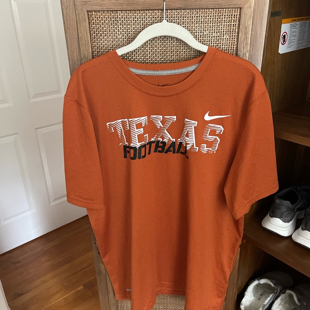Like New Nike University of Texas Longhorns Football T Shirt Large